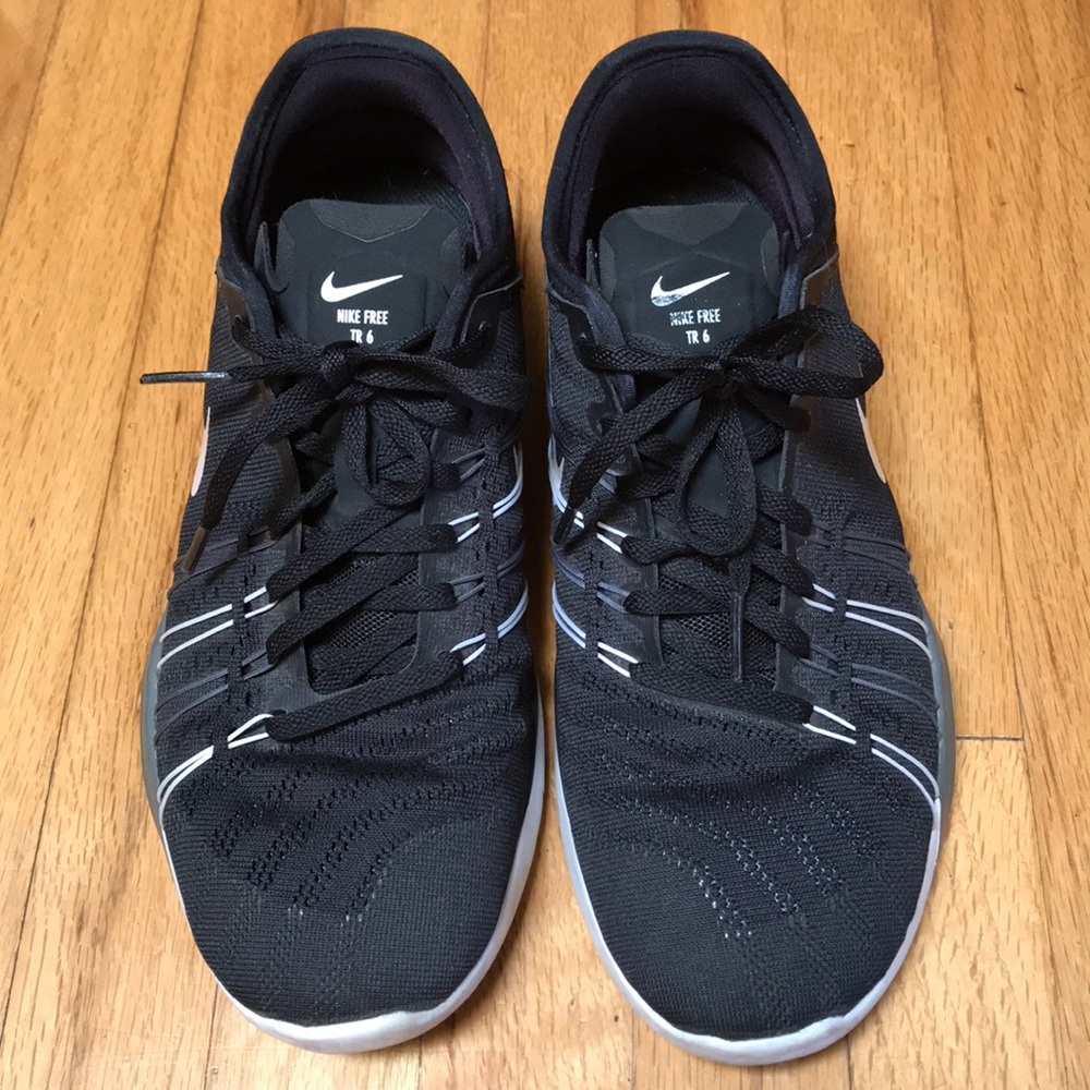 Women's Nike Free TR 6 Training Shoes